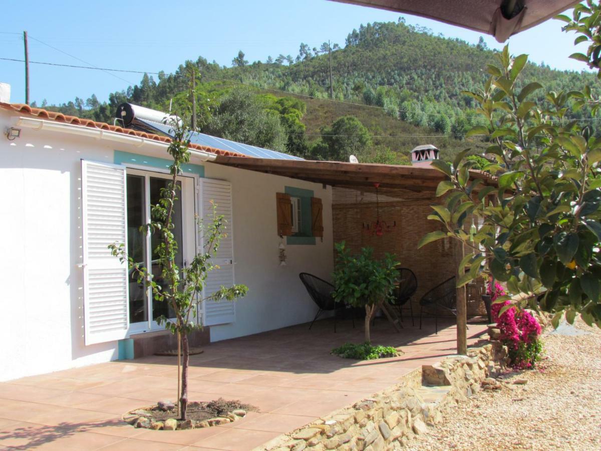 Nova Alofa Holiday Home Моншики Экстерьер фото